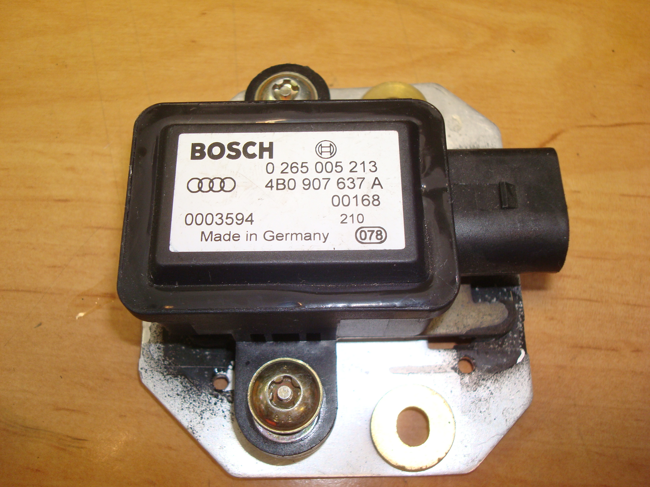 Eccentric Planting trees Artifact A6, S6, Allroad, ESP, Stability Control Module, ECU - usedecus.com Eccentric Planting trees Artifact A6, S6, Allroad, ESP, Stability Control Module, ECU - usedecus.com