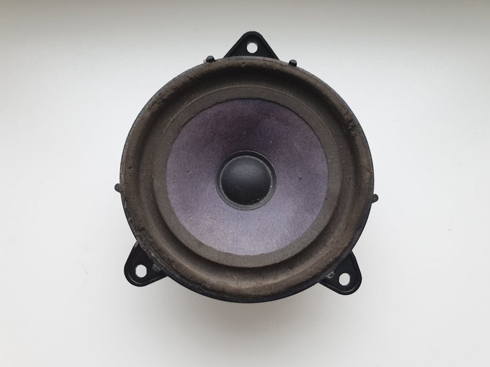 Audi a4 door sales speakers