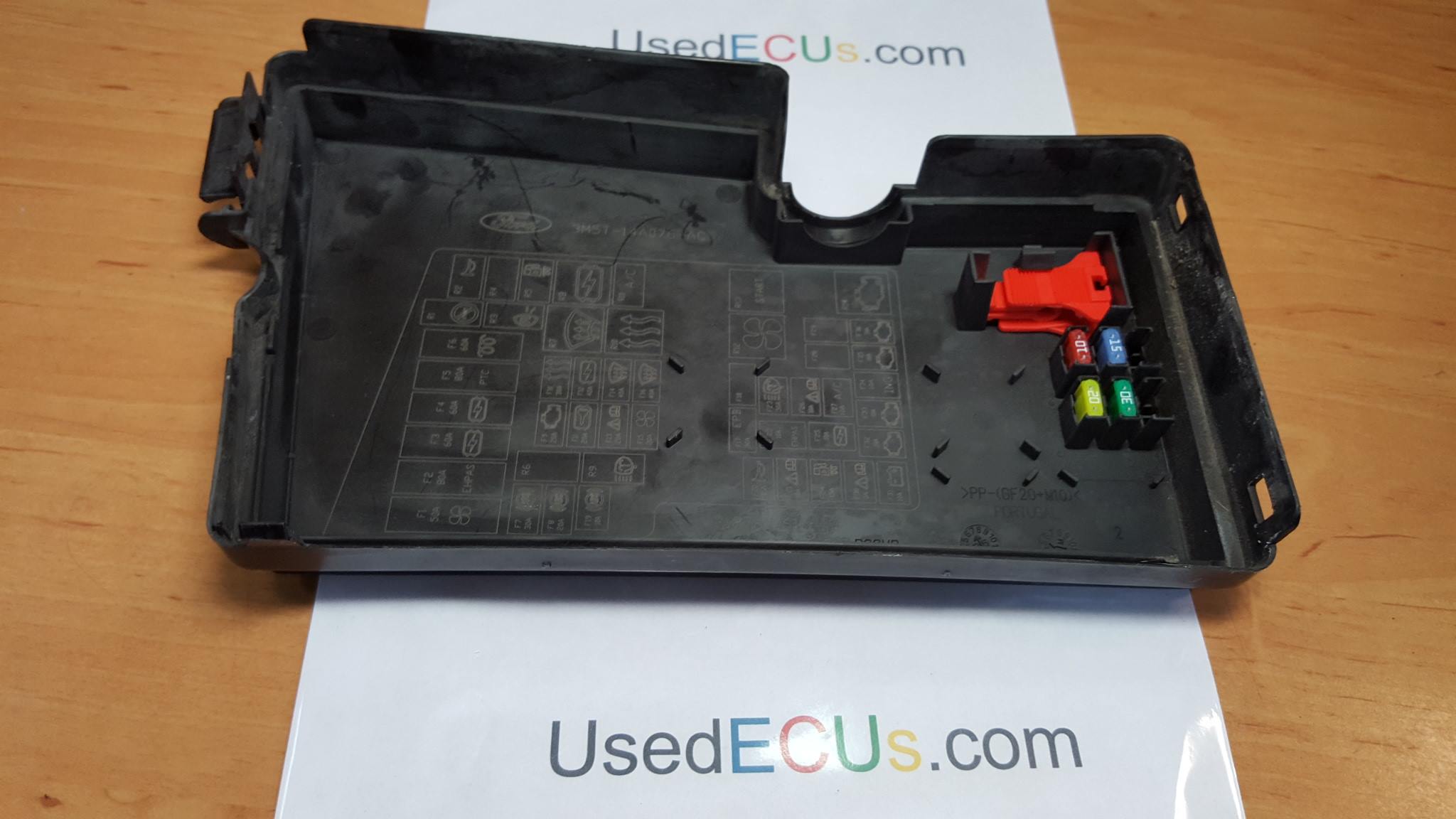 Ford Focus 2005 09 Mk2 Fuse Box Cover 3m51 14a076 Ac Usedecus Com