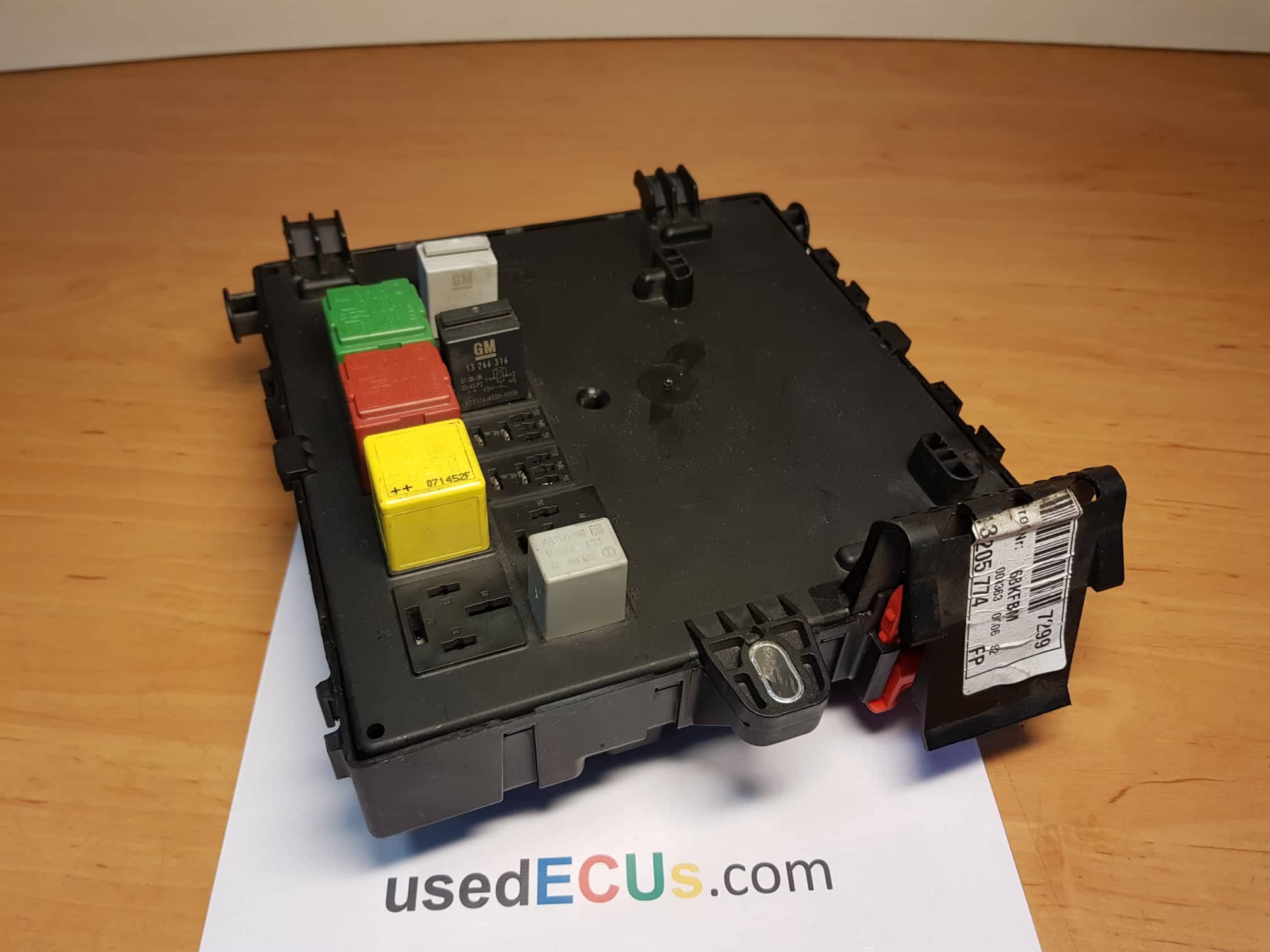 Opel Vauxhall Vectra Signum 2002 08 Relay Fuse Box Usedecus Com