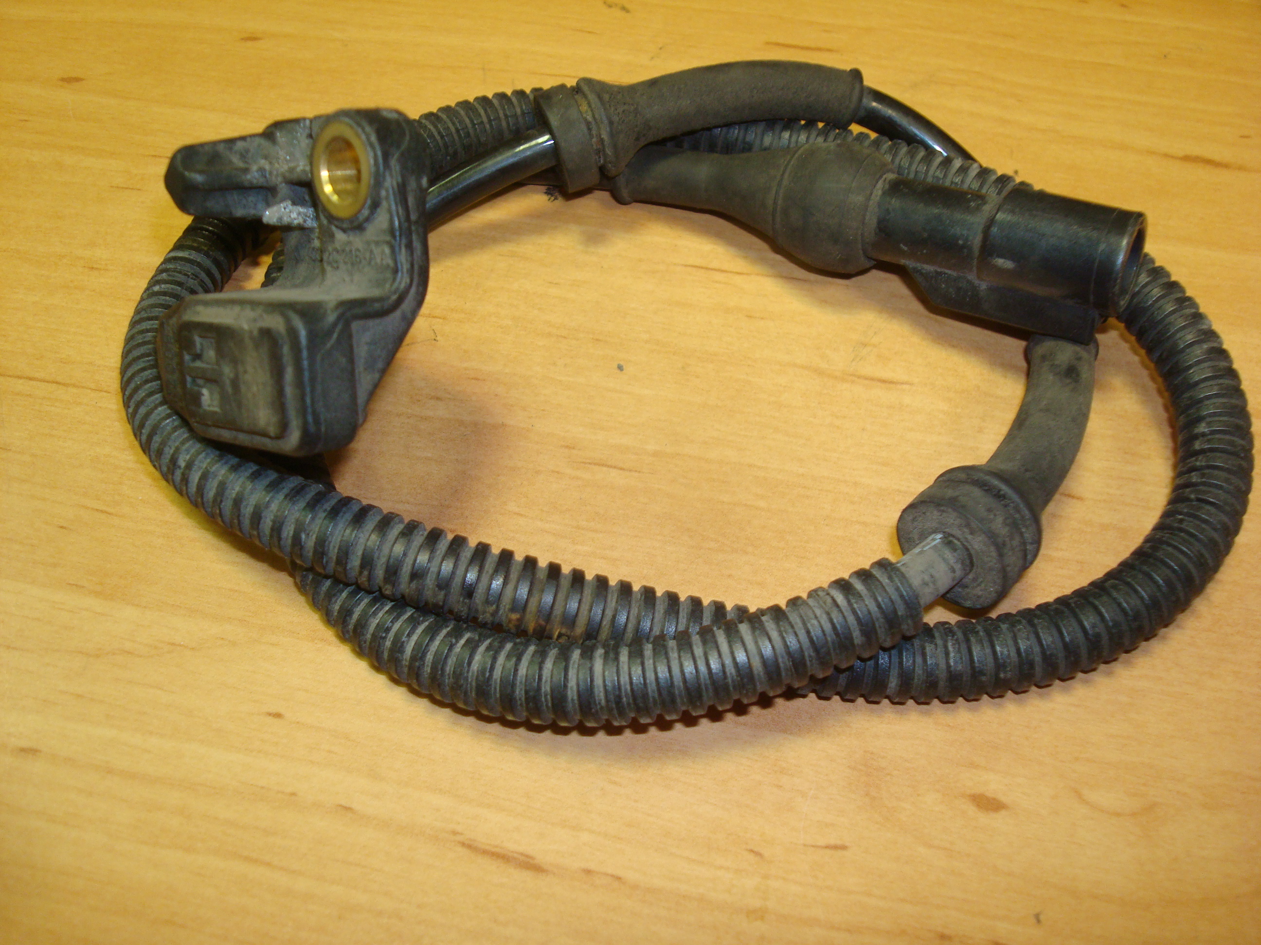 Abs sensor outlet jaguar x type