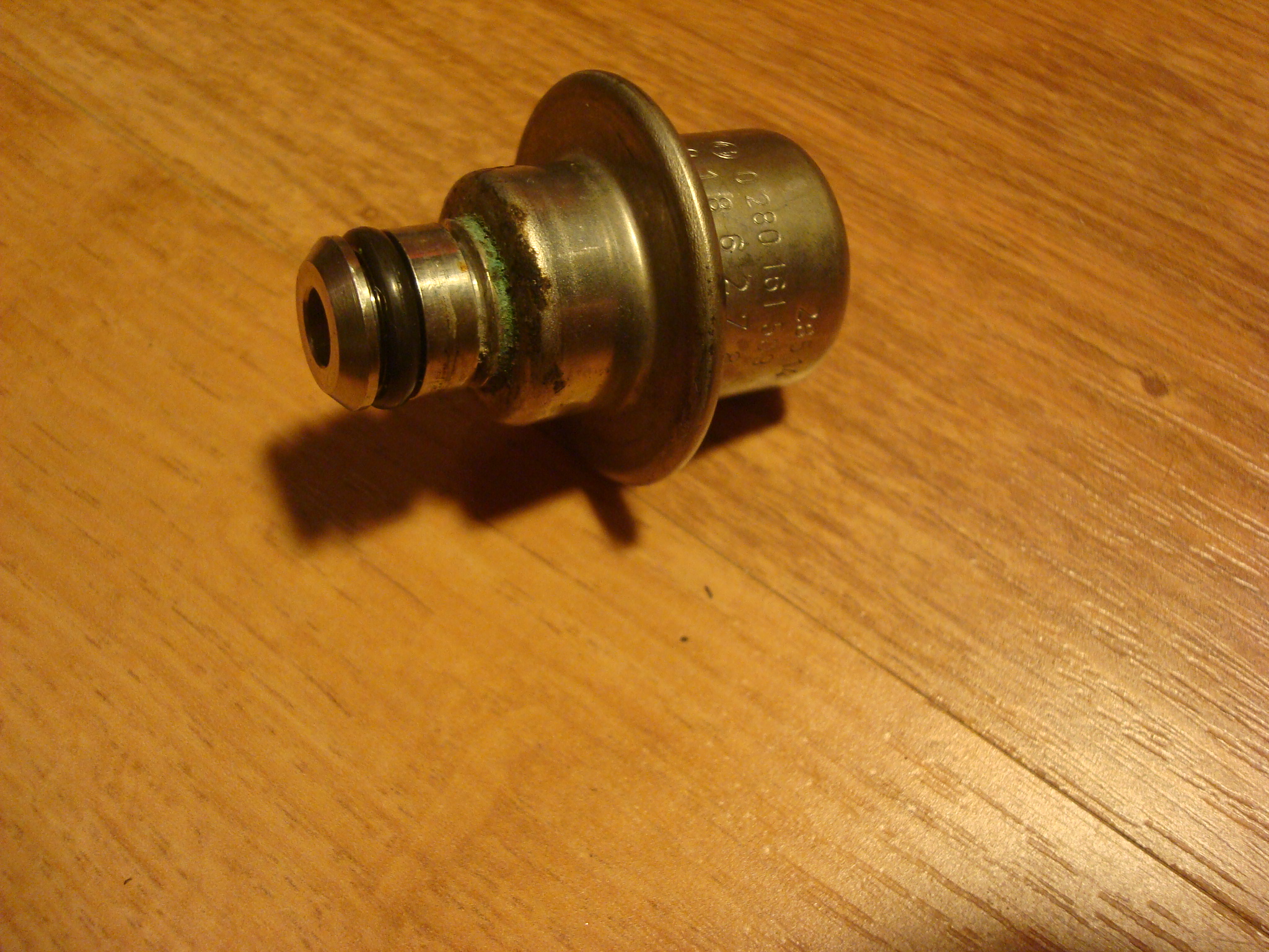 Volvo s60 shop fuel pressure regulator