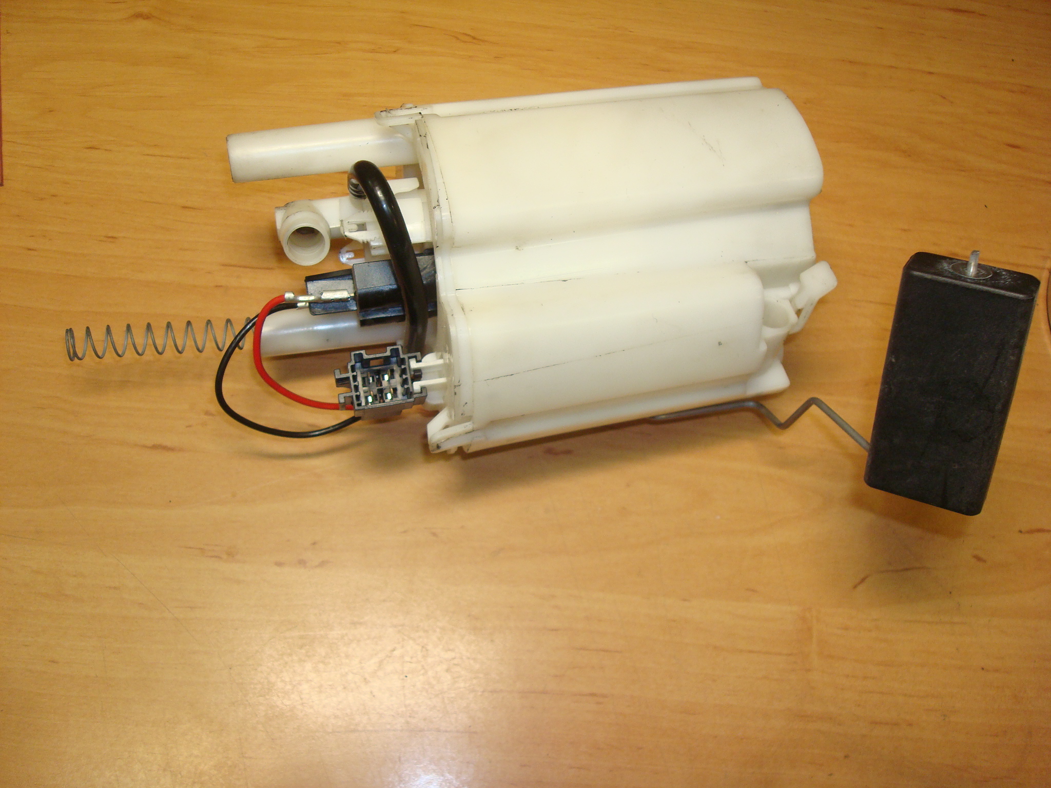 MERCEDES C CLASS W203 1.8 LITRE PETROL IN TANK FUEL PUMP SENDER