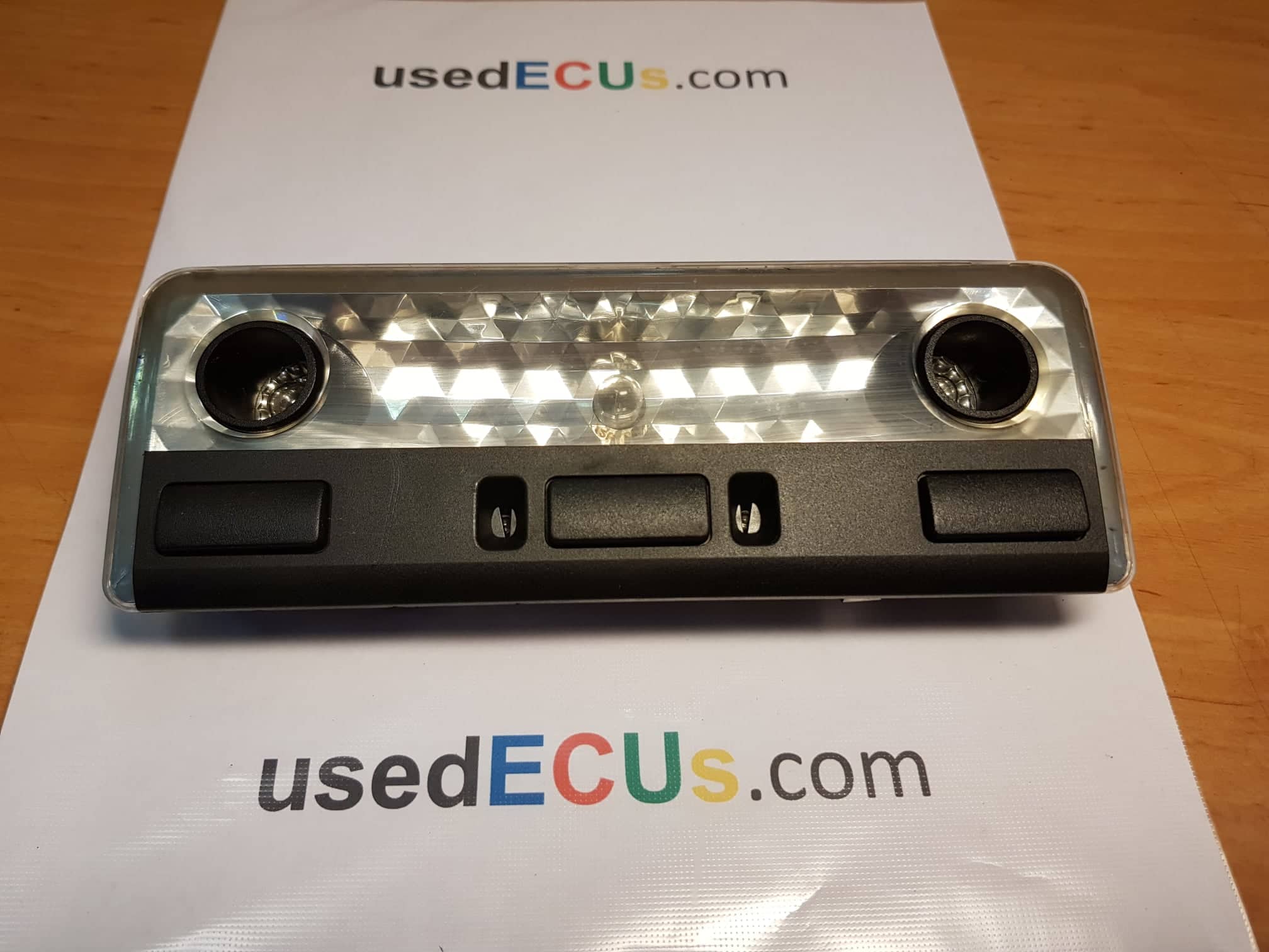 E46 store dome light