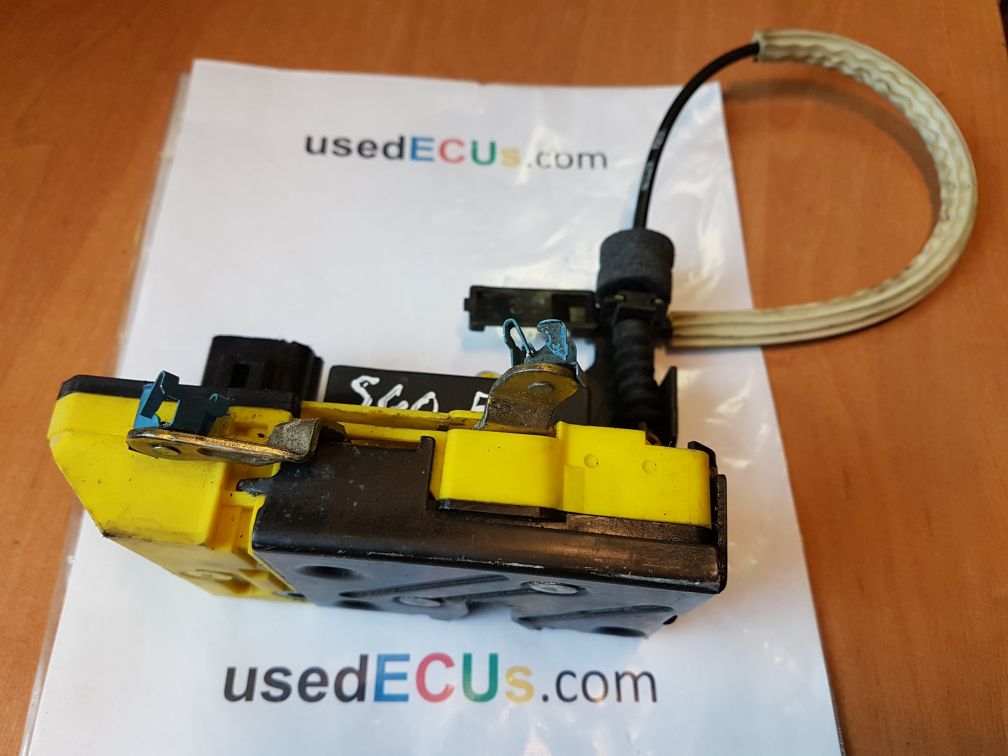 Volvo S60 S80 V70 Xc90 Rhd Drivers Right Side Central Door Lock Mechanism Usedecus Com