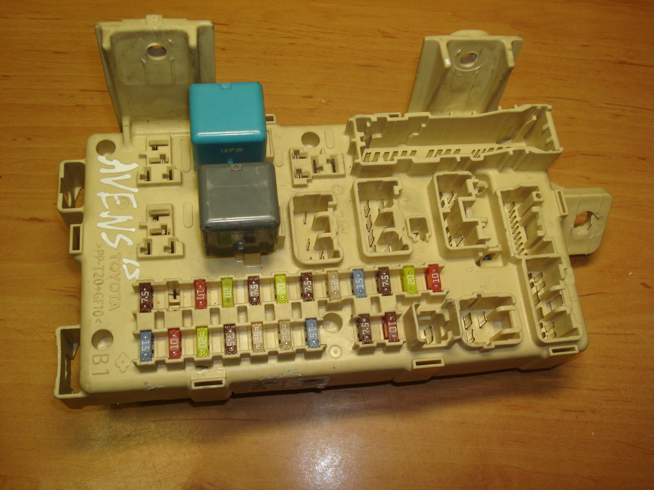Avensis Fuse Box Relay Integration With Door Control